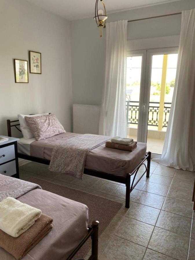 Polys Apartment And Paraskevi Studio With View Ptolemaïda Extérieur photo