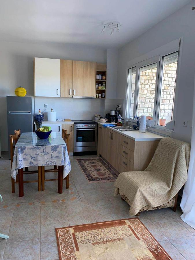 Polys Apartment And Paraskevi Studio With View Ptolemaïda Extérieur photo