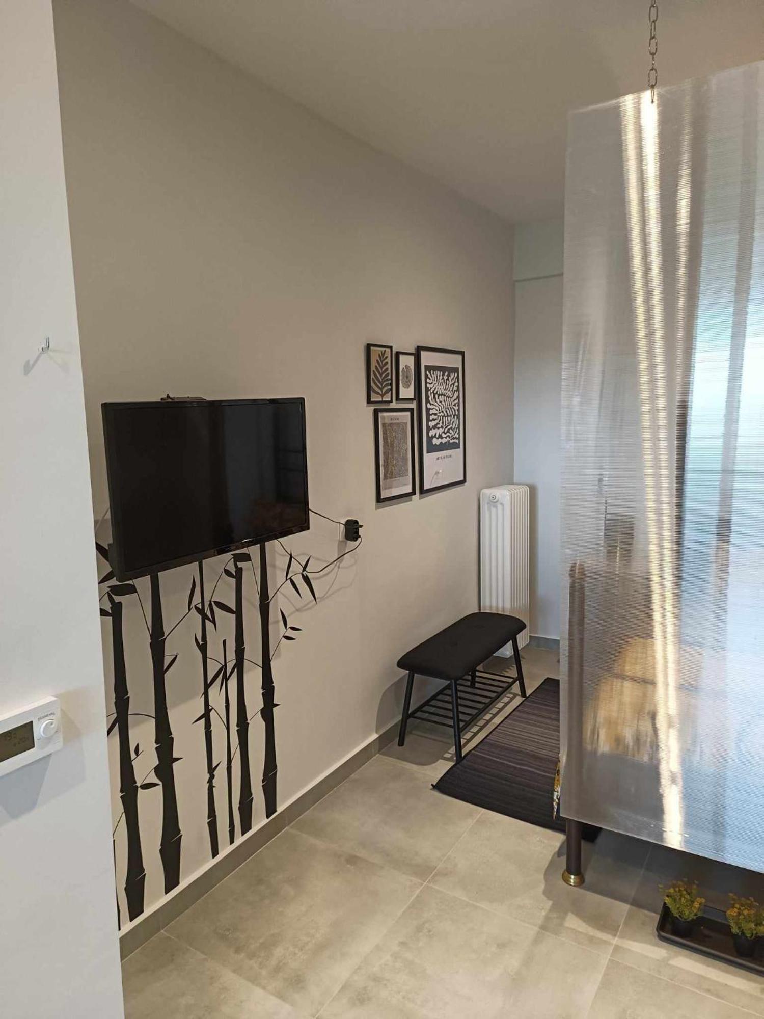 Polys Apartment And Paraskevi Studio With View Ptolemaïda Extérieur photo