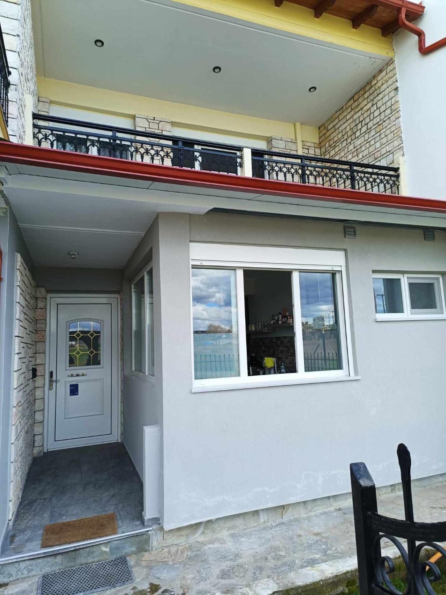Polys Apartment And Paraskevi Studio With View Ptolemaïda Extérieur photo